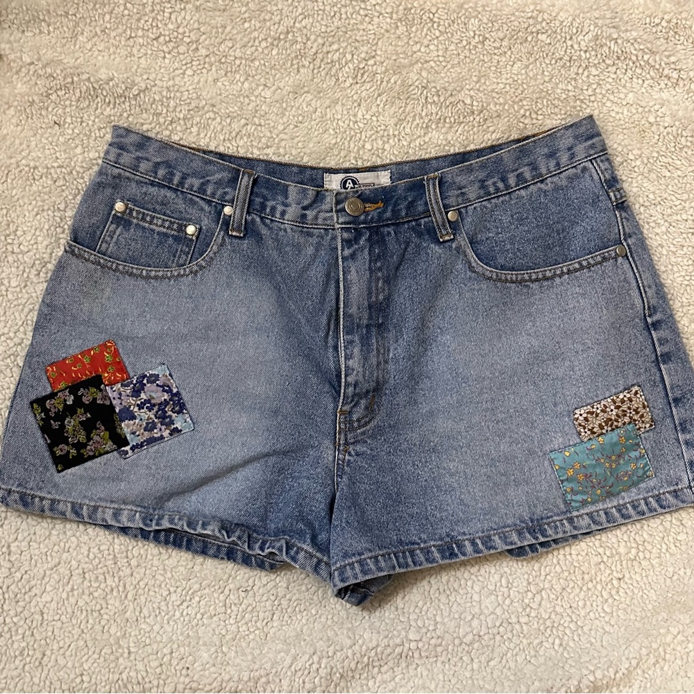 Arizona Jean Company Blue Jean Shorts High-Waisted Relaxed Fit